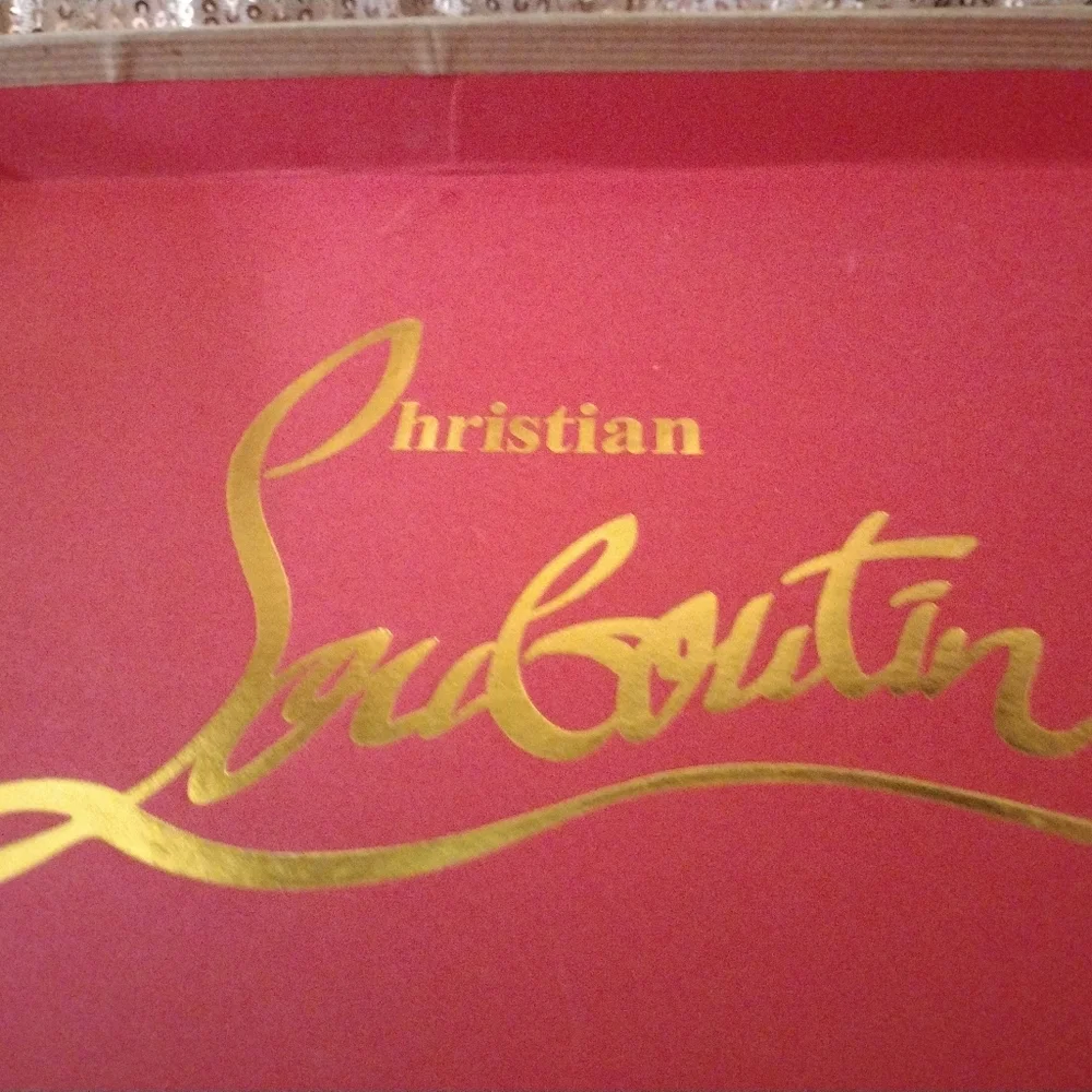 Christian louboutin heel shoes - Picture 6 of 6